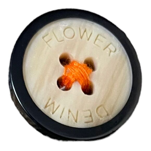 Denim & Flower Shorts Size 36 - Picture 5 of 6